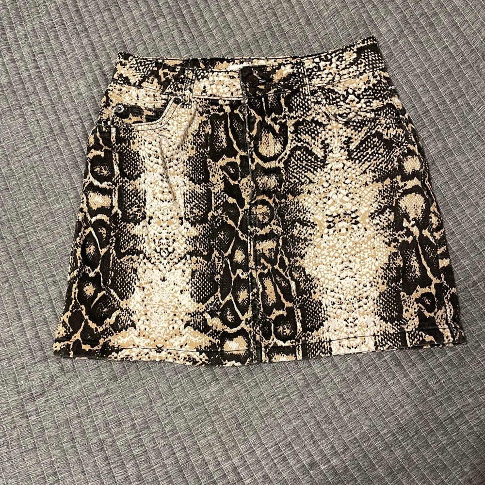 Topshop Black and Cream Snake Print Mini Skirt